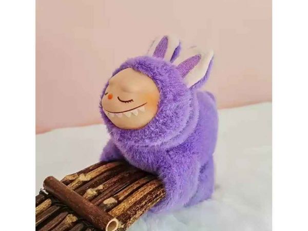������� Labubu � ���������� ��������� 17�� ���������� ��TLT - �������� 1