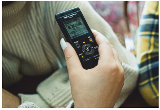 �������� Olympys OM SYSTEM WS-883 Black 8 GB  (V420340BE000) - �������� 5