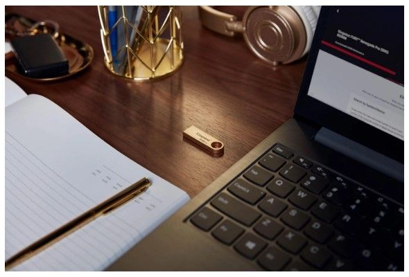 Flash Drive Kingston DT SE9 G3 128GB USB 3.2 Gold (DTSE9G3/128GB) - �������� 9