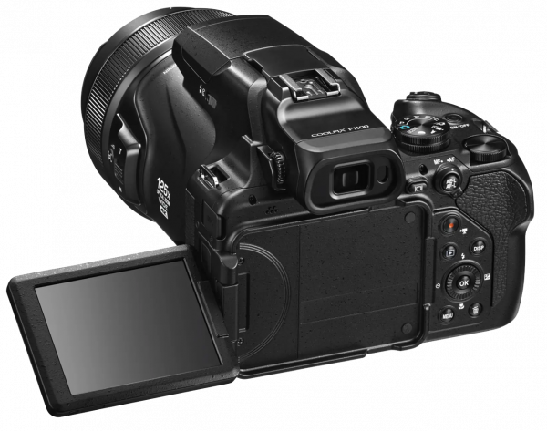   Nikon Coolpix P1100  (VQA170EA) -  4