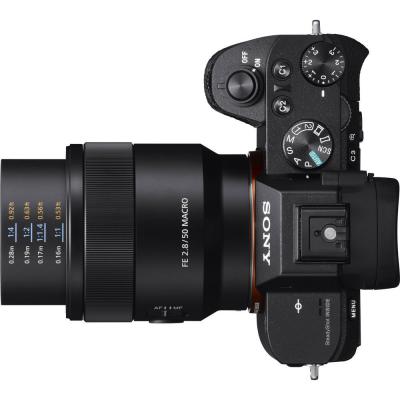 �������� SONY 50mm, f/2.8 Macro ��� ����� NEX FF (SEL50M28.SYX) - �������� 9