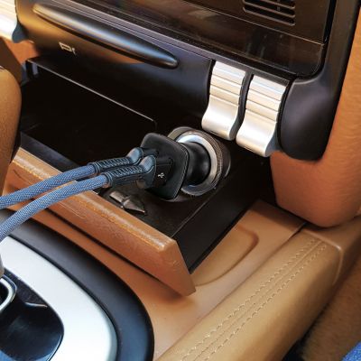 �������� ������� MAKE 12W 2.4A+2.4� Black (MCW-221BK) - �������� 3