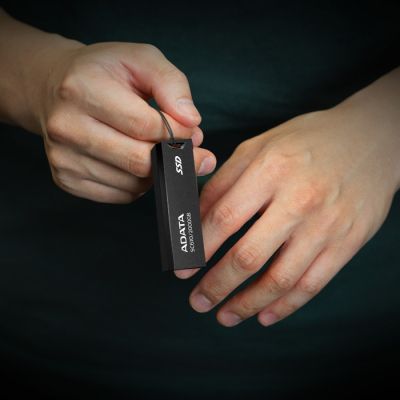 ����������� SSD USB 3.2 1TB SD610 ADATA (SC610-1000G-CBK/RD) - �������� 8