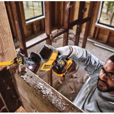 �������� ���� DeWALT 18� XR Li-lon, 0 - 2800 ���/��, 1.43 �� (��� ��� �� ��) (DCS369N) - �������� 6