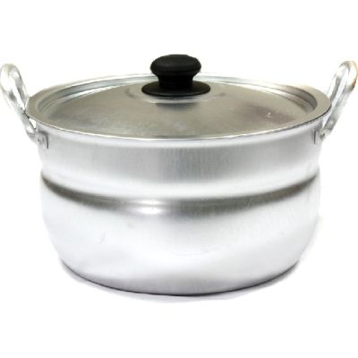  Interos  1,6 (- 1,6) -  1