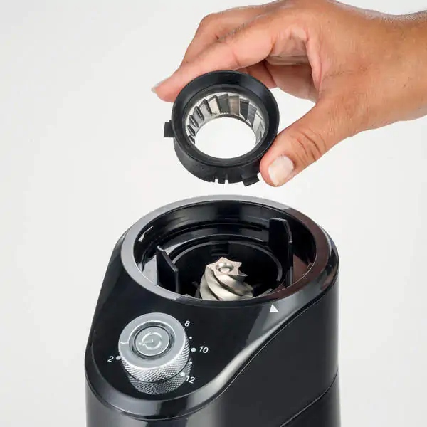 ��������� Ariete 3023 BK - �������� 3