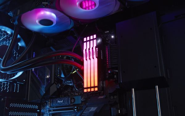  ` DDR5 32GB/5600 Kingston Fury Beast RGB Black (KF556C36BBE2A-32) -  9