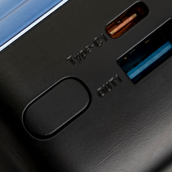 ������������ ������� ������� Rivacase Rivapower 30000mAh Black (VA1080) - �������� 10