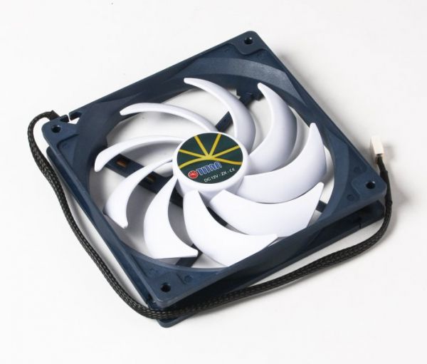 ���������� 140 x 140 x 25 ��, Extrem Fan, PWM Titan TFD-14025 H 12 ZP/KE (RB) - �������� 1