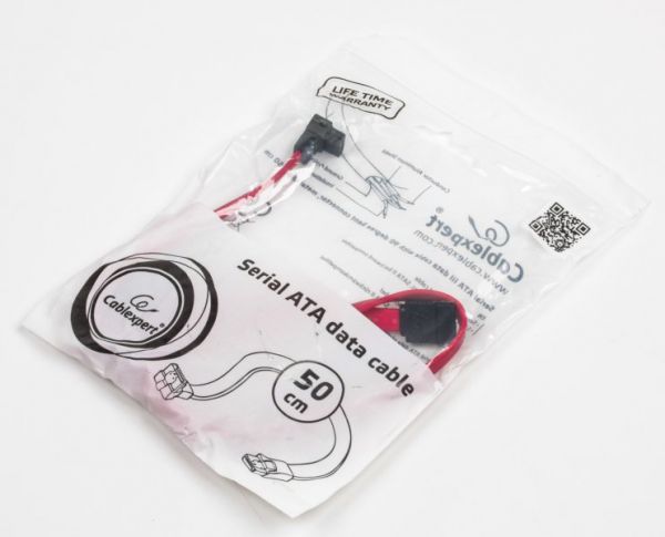    SATA III, 50  Cablexpert CC-SATAM-DATA -  4