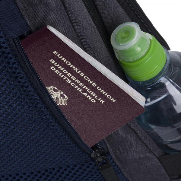 ������ ��� �������� 15.6" RIVACASE 7760 (Black) - �������� 7