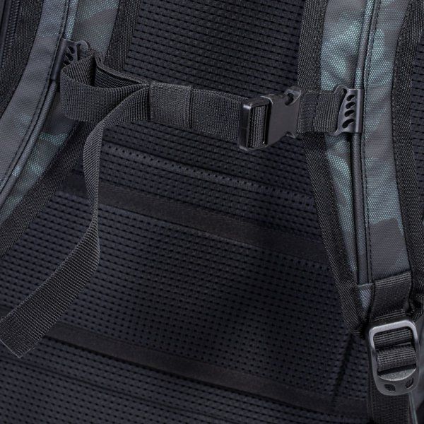 ������ Sherwood 15.6" RIVACASE 7631 Navy Camo - �������� 15