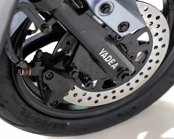 ������������� YADEA E8S 2000��, ������ E8S (black) - �������� 10