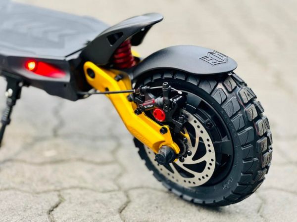 �������������� Mantis 10 PLUS Kaabo - �������� 24