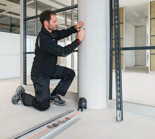 Bosch ͳ���� �������� GCL 2-15 + RM1 + BM3 clip + ����, � 0.3 �� �� 30�, �� 15 �, 0.5 �� 0.601.066.E02 - �������� 2