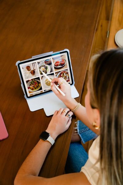 ����� UAG [U] ��� Apple iPad Pro 12.9"(5th Gen 2021) LUCENT, Black 12294N314043 - �������� 4