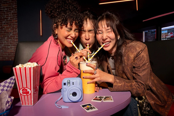 ���������� �������� ����� Instax Mini 13 Purple 16963242 - �������� 12