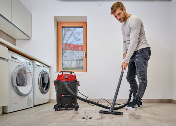 ������� ���������������� Einhell TC-VC 3055 A 850�� 190��� ��������� 30� ������� 220�/2000�� �������/����� ������ 4.95�� 2347430 - �������� 2