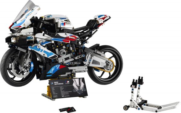 ����������� LEGO Technic BMW M 1000 RR 42130 - �������� 1