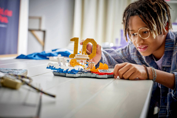 ����������� LEGO Editions Football ������ ������ � ������ ������� ���������� ������ 43013 - �������� 8