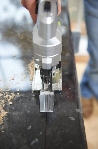 ������ Ryobi RJS1050-K, 680��, LED, 3100 ��/���, 2.2��, ���� 5133002219 - �������� 5