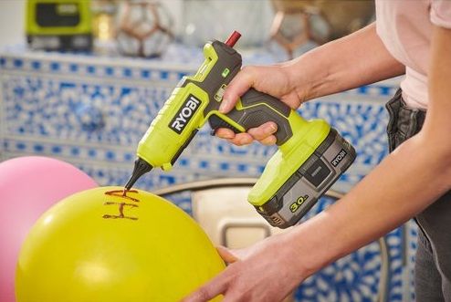 �������� ������� Ryobi RGL18-0 �������������� ONE+,18�,  ������� 11/12 ��, 2 ������ 200/130 ����., solo (��� ��� � ��) 5133005002 - �������� 5