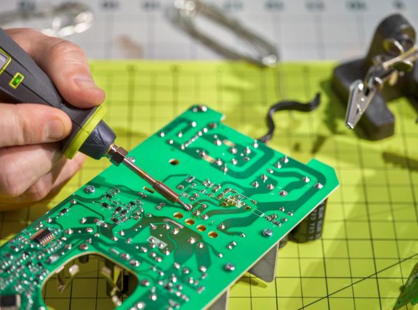 �������� �������������� Ryobi USB Lithium RSI4-120G 4� 2��� 460�� ������������ ��������� 0.1�� 5133006146 - �������� 8