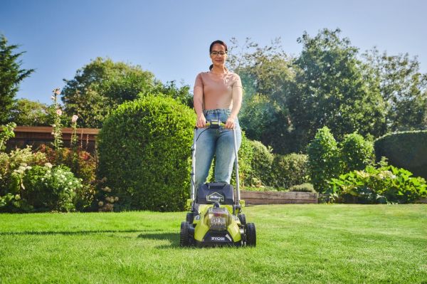   Ryobi ONE+ HP RY18LMX33A-150 18  15 33 30 25-90 9.3 5133006287 -  9