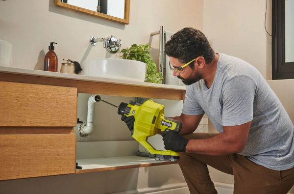 ������ ��� ��������� ���� �������������� Ryobi ONE+ RDA18-0 18� ������� ����� �� 50�� 6.8� 3.3�� ��� ��� � �� 5133006416 - �������� 3