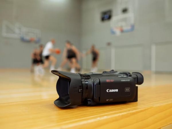 ����������. ���������� Canon Legria HF G70 5734C003 - �������� 3