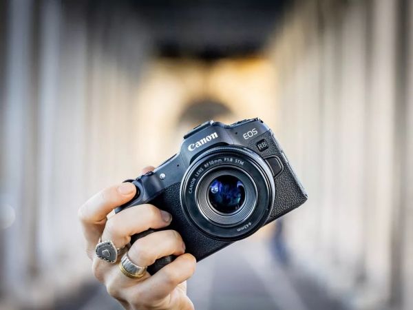 ����. ���������� Canon EOS R8 body 5803C019 - �������� 4