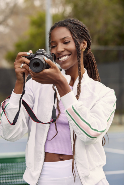 ����. ���������� Canon EOS R50 + RF-S 18-150 IS STM Black 5811C095 - �������� 19