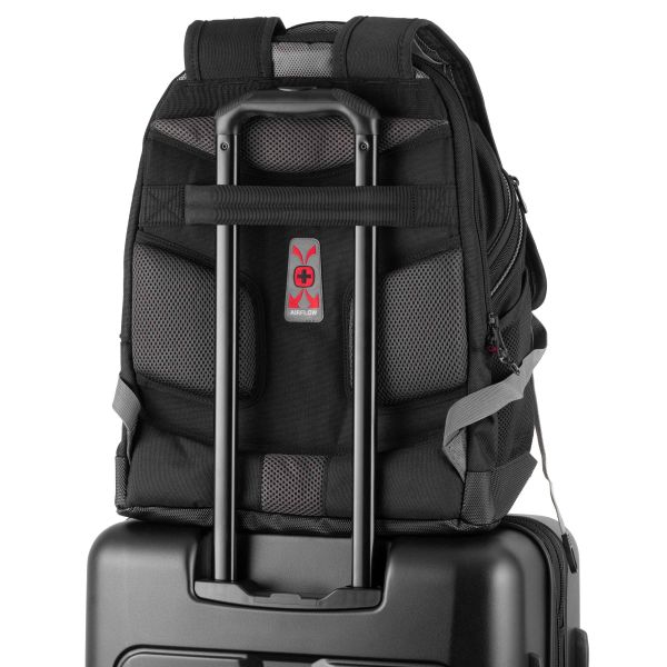    Wenger Synergy 16" - 600635 -  17