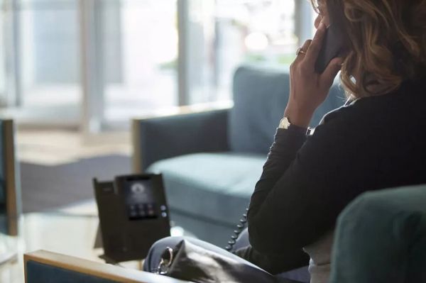 SIP-������� Poly CCX 400, RJ9, USB, ���������� Microsoft Teams, PoE, ������ 848Z8AA - �������� 2