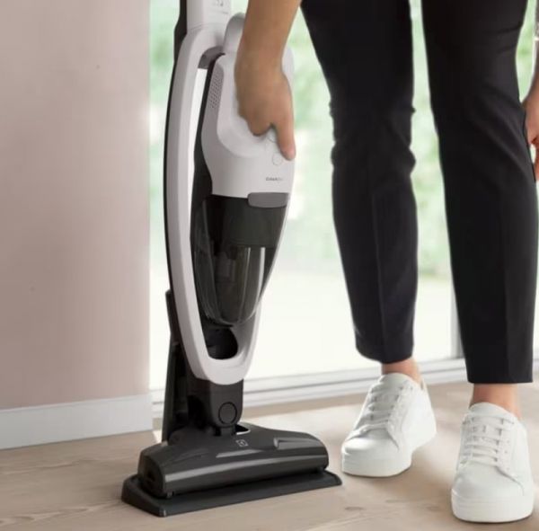 ������� Electrolux ������������, ���� ���� -0,3�, �����. ���. �� 45���, ���-2.65��, ����, 2 � 1, �����-�����, 2 �������, ����� ES31CB18SH - �������� 4