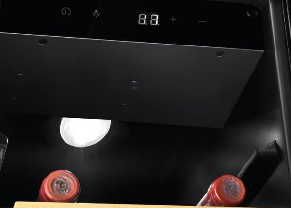 ����� ���� Electrolux EWUS020B5B - �������� 7