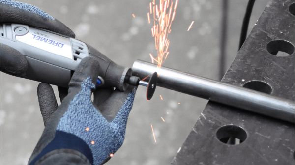 ��������� ����������-������������ Dremel 3000 130�� 10000-33000��/�� 0.55�� F.013.300.0JU - �������� 3