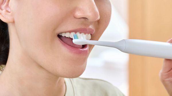 ������� ��� �������� ������ ����� Philips Sonicare HX9042/87 Premium Plaque Defence HX6068/87 - �������� 2