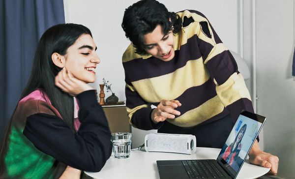 ��������� ������� Sony ULT FIELD 1 ����� SRSULT10W.E - �������� 2