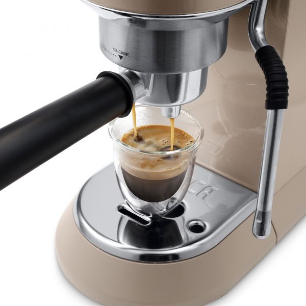 ��������� DeLonghi EC 885 BG - �������� 4