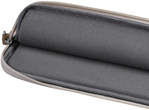    15.6" Defender Solid Beige (26126) -  4