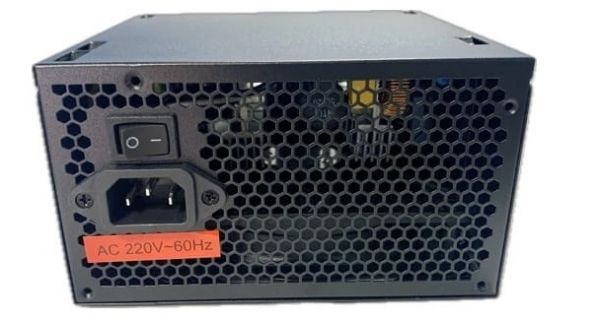 ���� �������� 700 ��, Casecom, Black, 12 ��, 1xMolex / 4xSATA / 1x6+2-pin / 1x4+4-pin / 1x20+4-pin (CM 700 ATX) - �������� 3