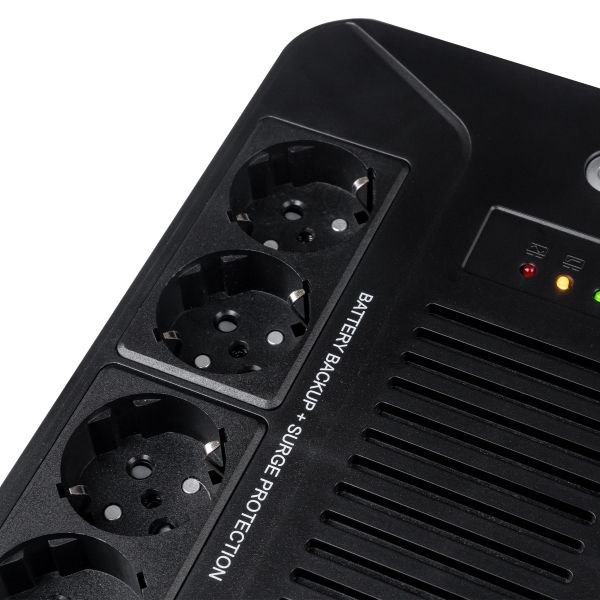 ������� ������������� �������� ProLogix 850 Schuko Black, 800 ��, 480 ��, ������-�������������, AVR, 8 ������� (Schuko) - �������� 4