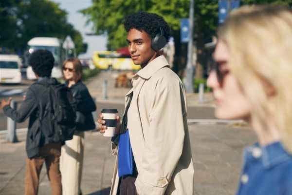 �������� Sony WH-CH720N Black (WHCH720NB.CE7) - �������� 10