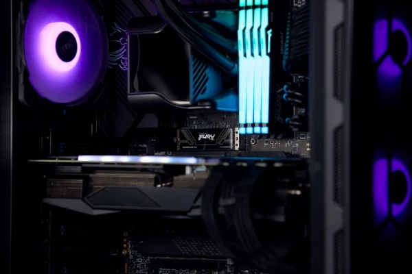 SSD ���������� Kingston FURY Renegade 8TB M.2 PCIe 5.0 (SFYR2D/8T1) - �������� 4