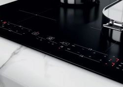 ���������� �������� �������� Whirlpool WB B8360 NE (869991575110) - �������� 10