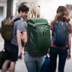 ������ Thule Landmark Travel Pack 60L TLPF-260 Woman Darkest Blue (3205315) - �������� 8