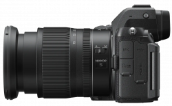    Nikon Z 5 II + 24-70 f/4 S (VOA170K001) -  4