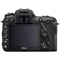   Nikon D7500 + 18-140VR (VBA510K002) -  4