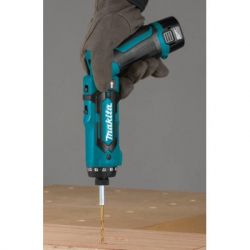   Makita 7,2 (DF012DSE) -  6